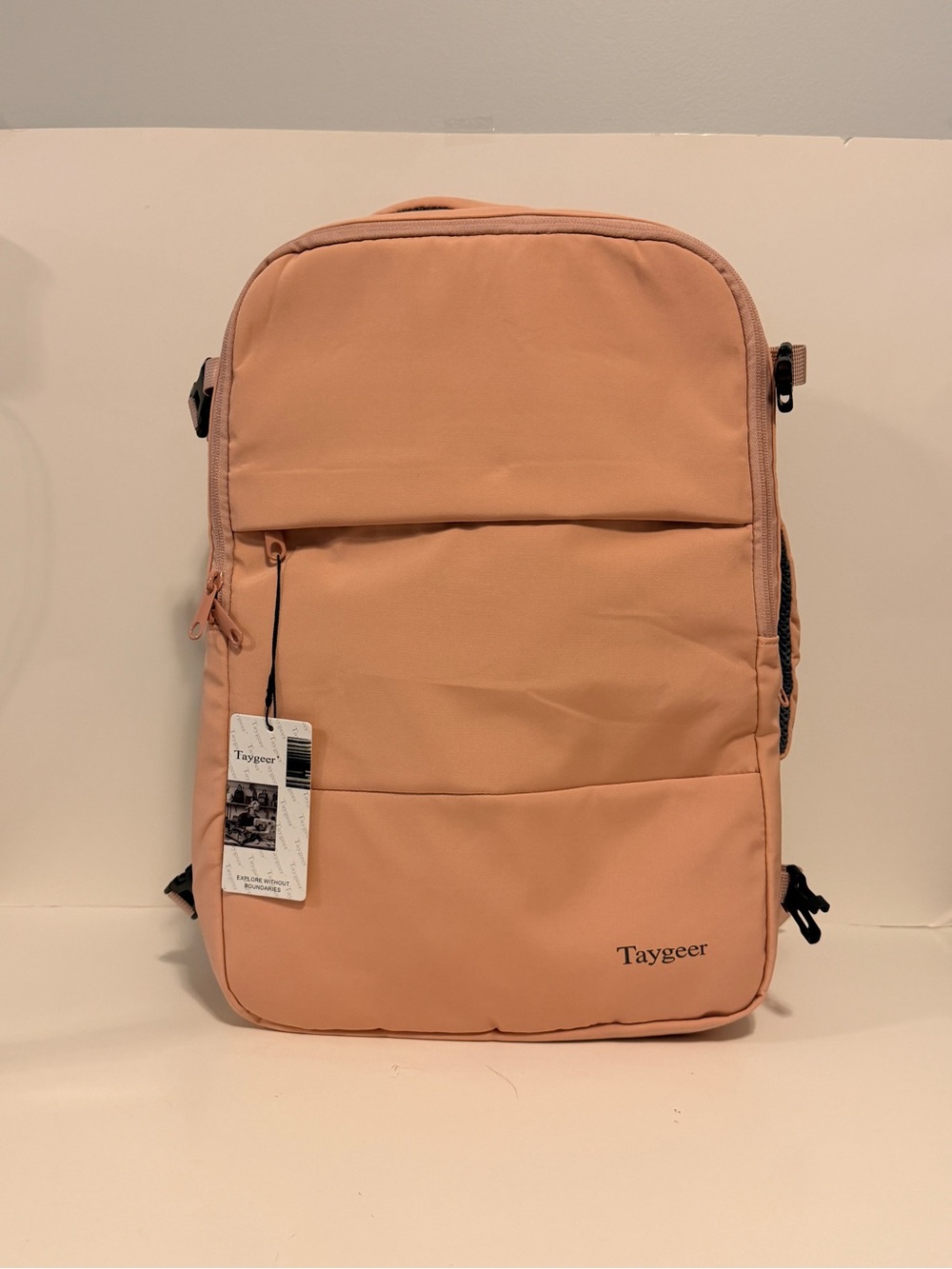 NWT Taygeer Travel Backpack Pink